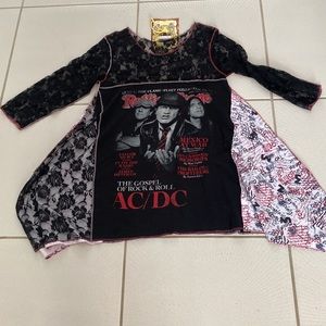 NWOT Styles ever After Vintage Kim Styles AC/DC lace handmade tunic Large